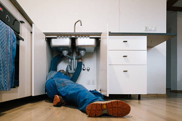 Professional Plumbing technician working in Chapmansboro, TN